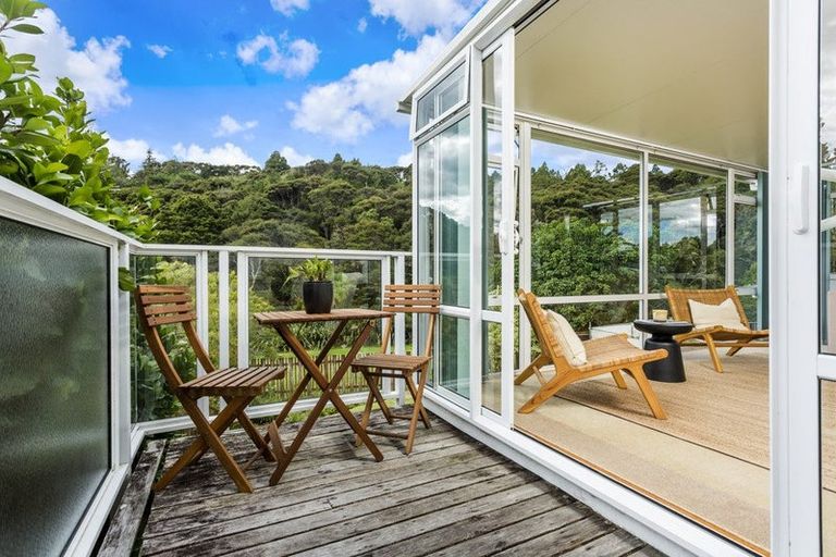 Photo of property in 64 Eskdale Road, Birkdale, Auckland, 0626