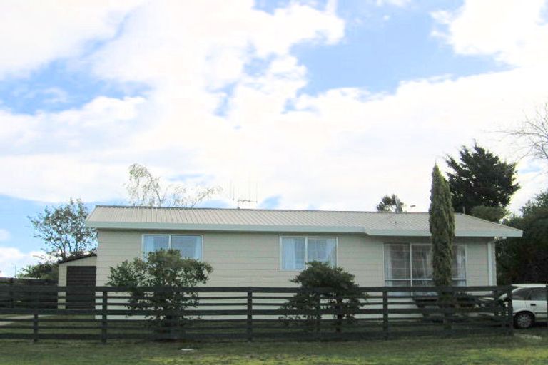 Photo of property in 18 Garnet Drive, Papamoa Beach, Papamoa, 3118