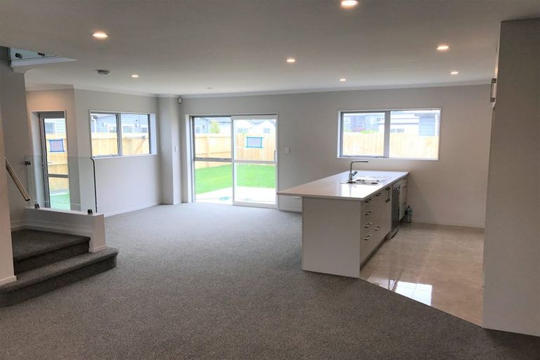 Photo of property in 4 Karetai Crescent, Favona, Auckland, 2024