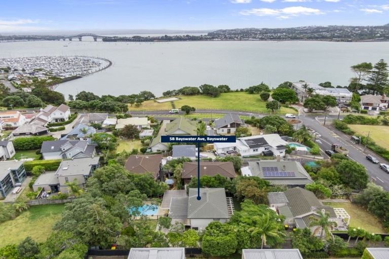 Photo of property in 2/5 Bayswater Avenue, Bayswater, Auckland, 0622