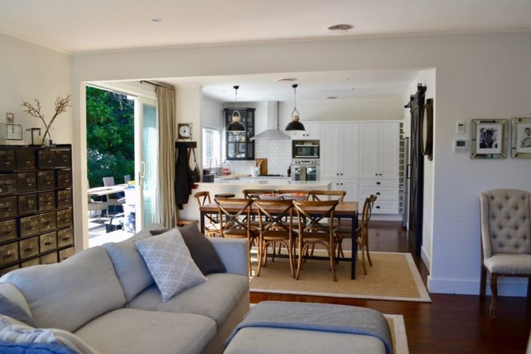 Photo of property in 75 Kohekohe Road, Waikanae, 5036