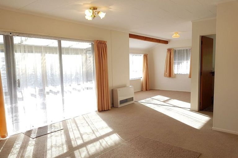 Photo of property in 56a Waerenga Road, Otaki, 5512