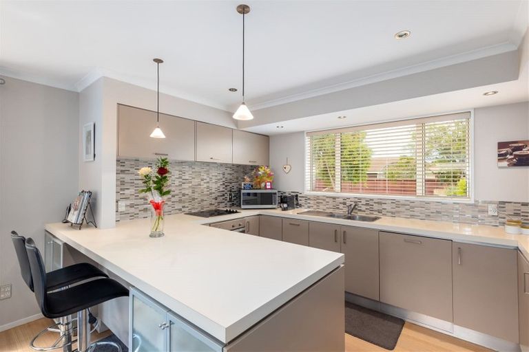 Photo of property in 385a Harewood Road, Bishopdale, Christchurch, 8053