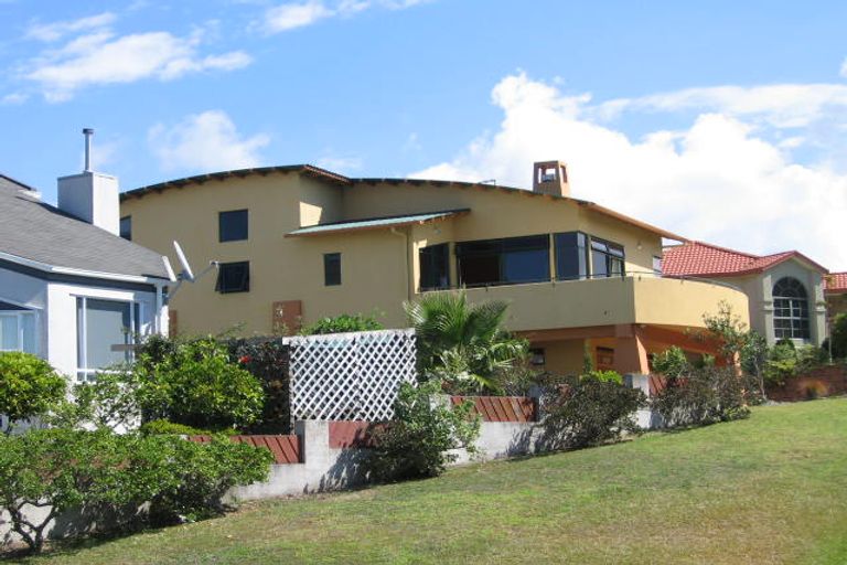 Photo of property in 81 Fitzwilliam Drive, Torbay, Auckland, 0630