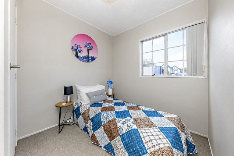 Photo of property in 3/63 Kenderdine Road, Papatoetoe, Auckland, 2025