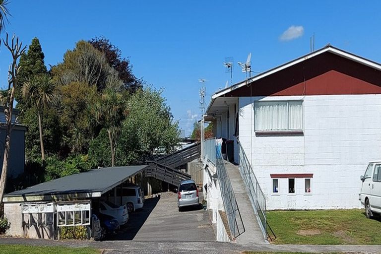 Photo of property in 16d Orlando Street, Stratford, 4332