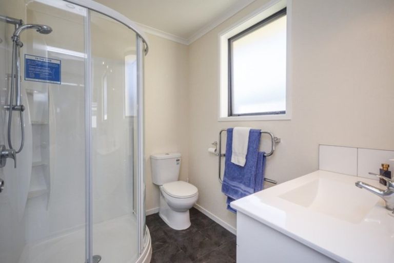 Photo of property in 4 Northbrook Court, Roslyn, Palmerston North, 4414