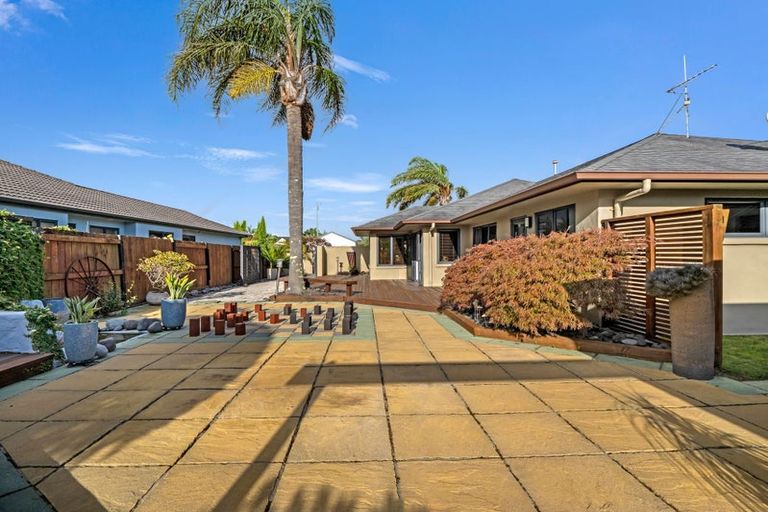 Photo of property in 20 Aranui Drive, Papamoa Beach, Papamoa, 3118