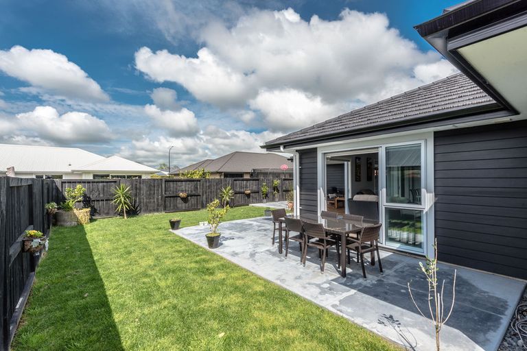 Photo of property in 19 Kowhai Drive, Cambridge, 3434