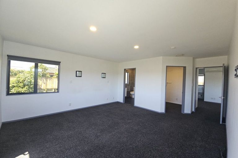 Photo of property in 65 Samwell Drive, Whitby, Porirua, 5024