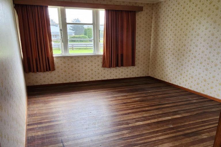 Photo of property in 23 Stanly Street, Eketahuna, 4900