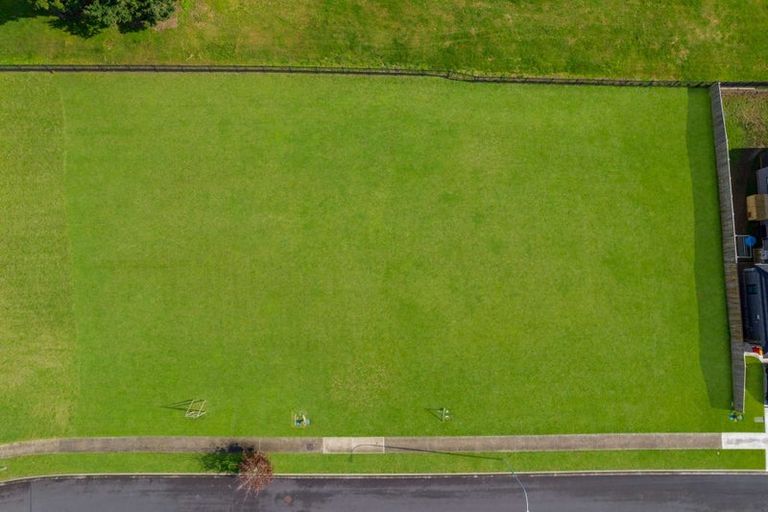 Photo of property in 33 Murray Ward Drive, Te Kauwhata, 3710