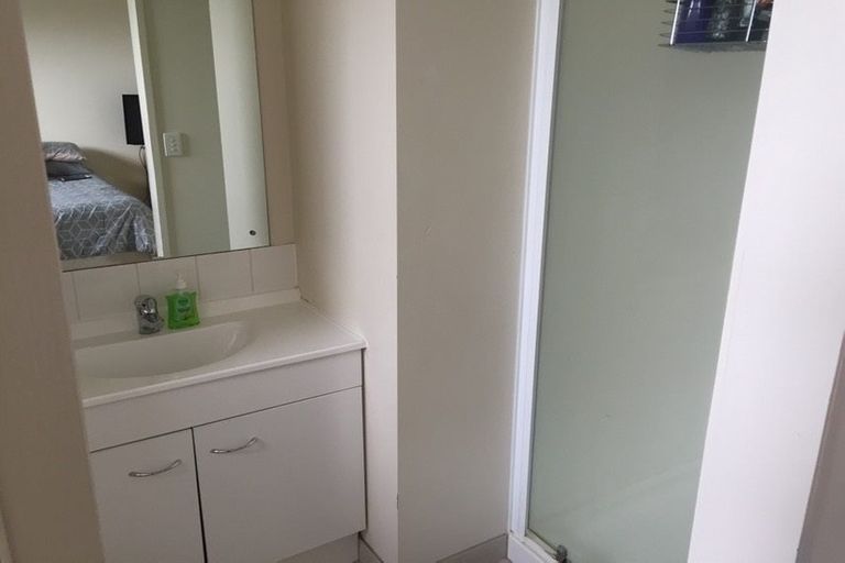 Photo of property in 16a Margarita Rise, Pukekohe, 2120