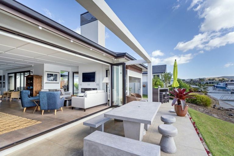 Photo of property in 15 Leeward Drive, Whitianga, 3510