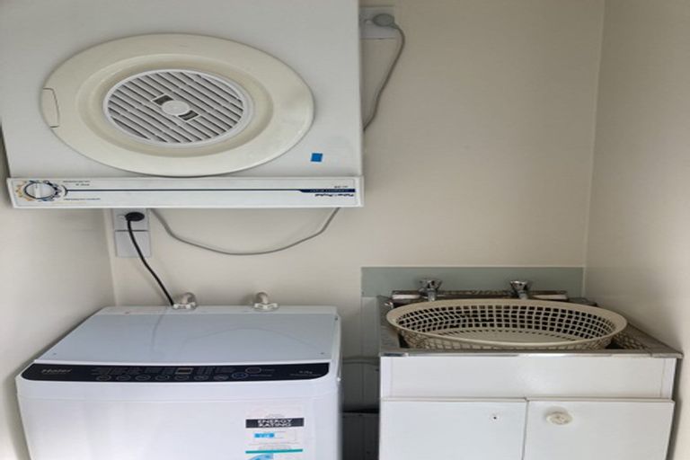 Photo of property in 9 Rosehaugh Avenue, Karori, Wellington, 6012