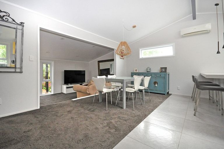 Photo of property in 136 Glamorgan Drive, Torbay, Auckland, 0630