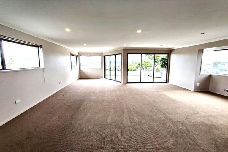 Photo of property in 41 Sorrel Crescent, Bucklands Beach, Auckland, 2012