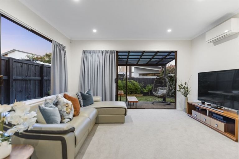 Photo of property in 7 Oioi Road, Hobsonville, Auckland, 0616