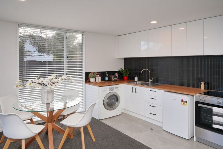 Photo of property in 23/15 Peterborough Street, Christchurch Central, Christchurch, 8013