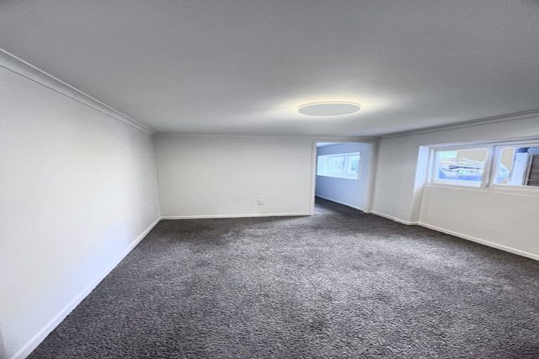 Photo of property in 8 Onepoto Road, Hauraki, Auckland, 0622