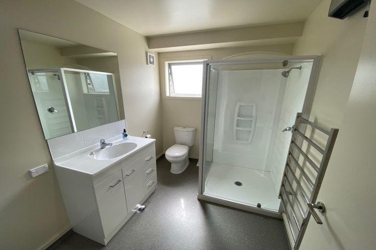 Photo of property in 28 Balgay Street, Upper Riccarton, Christchurch, 8041