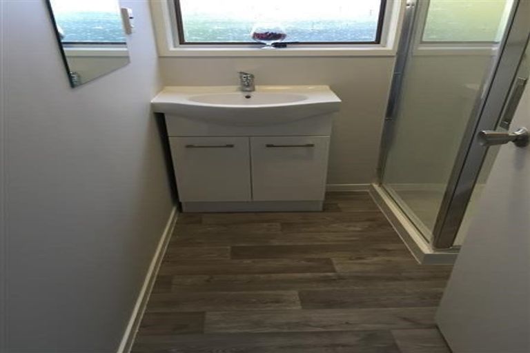 Photo of property in 2/9 Pawa Place, Manurewa, Auckland, 2102