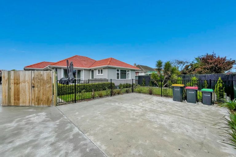 Photo of property in 19 Taurima Street, Hei Hei, Christchurch, 8042