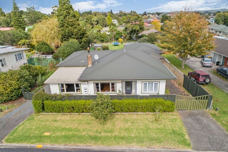 Photo of property in 31 Victoria Avenue, Waiuku, 2123