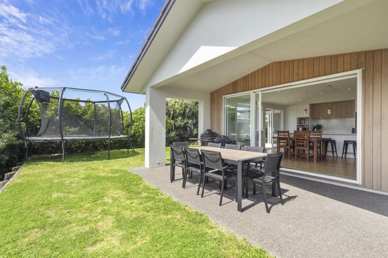 Photo of property in 15 Louise Drive, Ohauiti, Tauranga, 3112