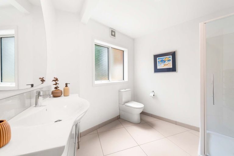 Photo of property in 42 Ramsgate Terrace, Mairangi Bay, Auckland, 0630