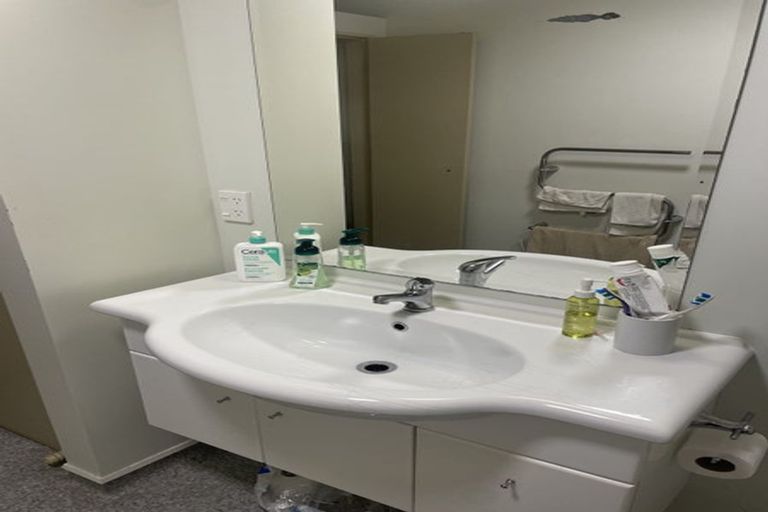 Photo of property in 4/42 Constable Street, Newtown, Wellington, 6021