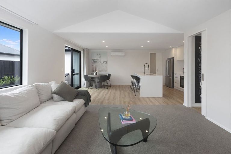 Photo of property in 45 Gammack Drive, Halswell, Christchurch, 8025