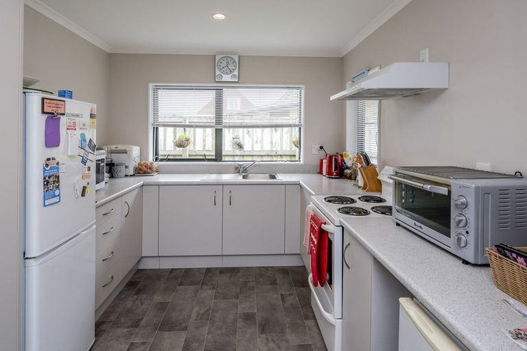 Photo of property in Rangeview Villas, 26/9 Fuller Close, Levin, 5510