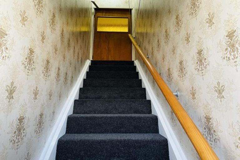 Photo of property in 51 Strid Road, Te Atatu South, Auckland, 0610