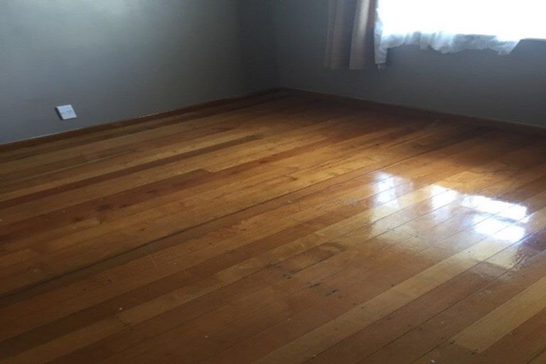 Photo of property in 42 Tawa Crescent, Manurewa, Auckland, 2102