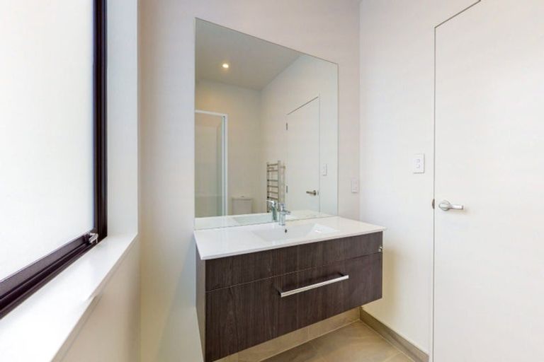 Photo of property in 47 Rua Kai Way, Brooklyn, Wellington, 6021