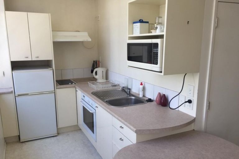 Photo of property in Hume House, 152u7 The Terrace, Wellington Central, Wellington, 6011
