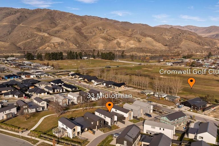 Photo of property in 33 Midlothian Avenue, Cromwell, 9310