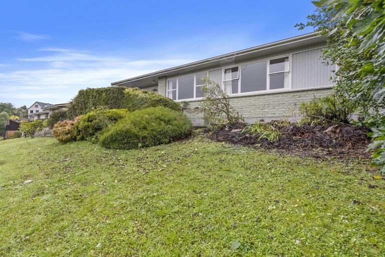 Photo of property in 12 Coulter Place, Geraldine, 7930