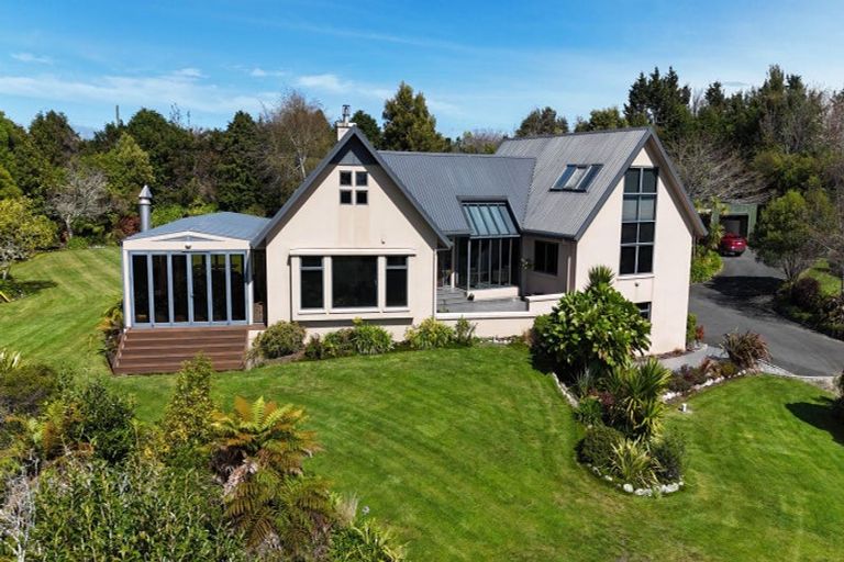 Photo of property in 170 Alma Road, Westport, 7892