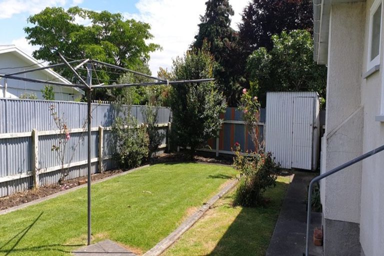 Photo of property in 4/14 Cornwall Road, Taradale, Napier, 4112