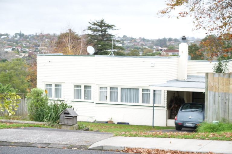 Photo of property in 47a Cockle Bay Road, Cockle Bay, Auckland, 2014