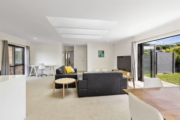Photo of property in 93 Te Puia Drive, Aotea, Porirua, 5024