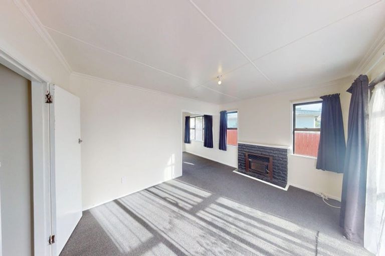 Photo of property in 41 Hood Street, Castlecliff, Whanganui, 4501