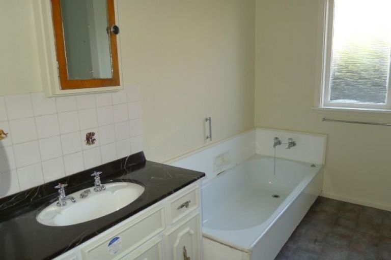 Photo of property in 365 Kapiti Road, Paraparaumu Beach, Paraparaumu, 5032