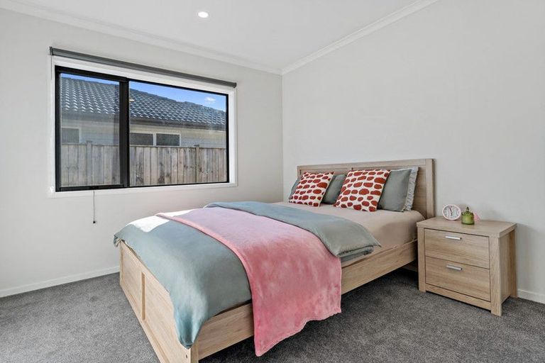 Photo of property in 18 Perla Road, Pukekohe, 2120