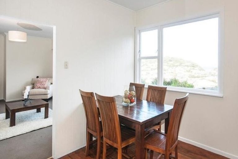 Photo of property in 126 Eden Street, Island Bay, Wellington, 6023