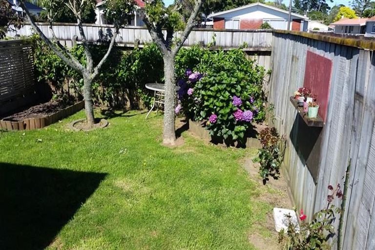 Photo of property in 213 Coronation Avenue, Welbourn, New Plymouth, 4310