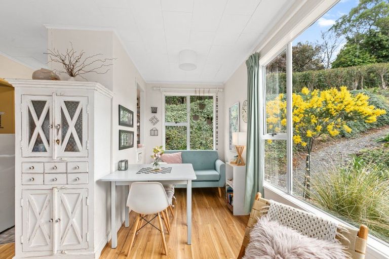 Photo of property in 4/2 Ruataniwha Street, Waipawa, 4210