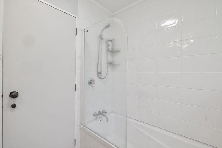 Photo of property in 34 Graham Place, Bellevue, Tauranga, 3110